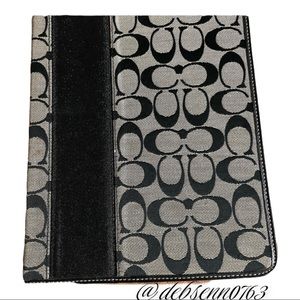 Coach Signature I Pad Pro cover (Authentic)